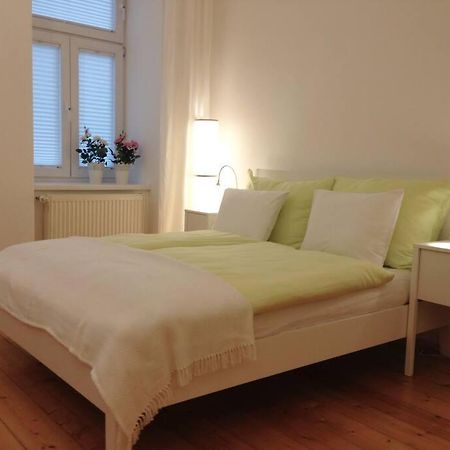 וינה Danube Art Apartments מראה חיצוני תמונה