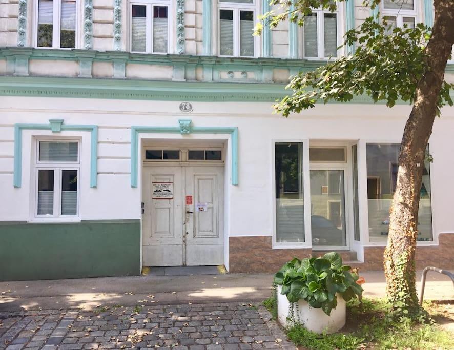 וינה Danube Art Apartments מראה חיצוני תמונה